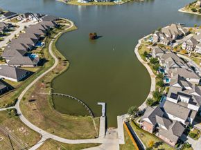 9435 Towne Lake Parkway, Cypress TX 77433