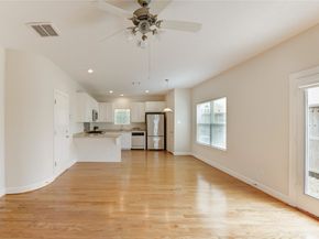 3721 Main Poplar Drive, Houston TX 77025