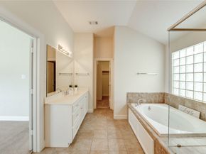 3721 Main Poplar Drive, Houston TX 77025