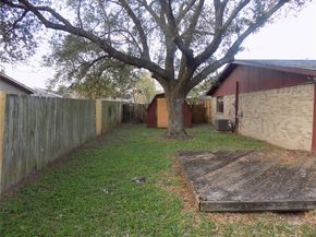 16807 Clan Macintosh Drive, Houston TX 77084