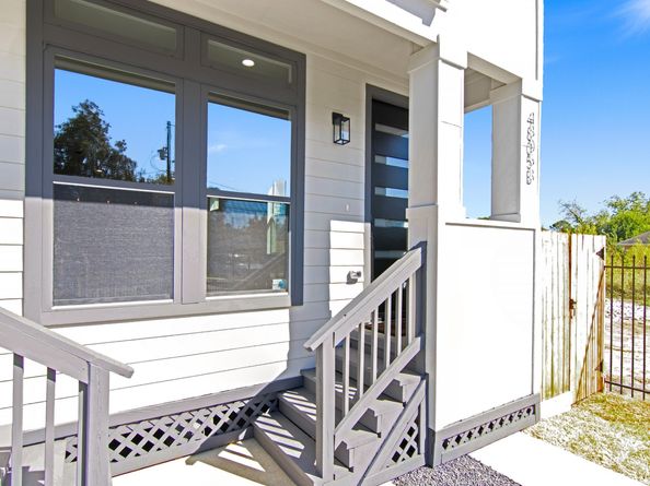 4803 Paula Street, Houston TX 77033