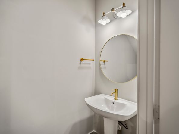 5229 Hillman Street A, Houston TX 77023