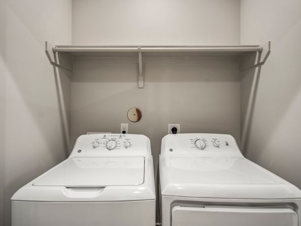 5229 Hillman Street A, Houston TX 77023