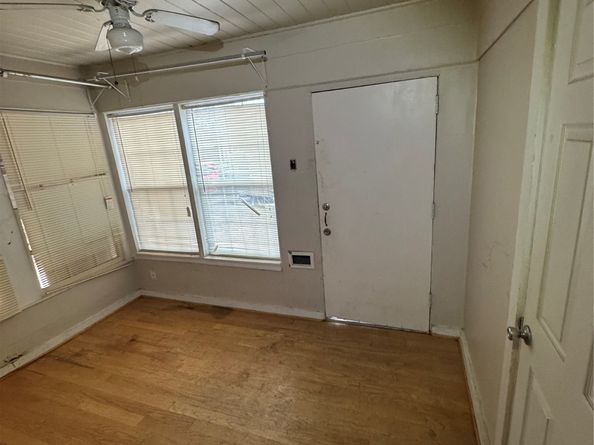 205 Caplin Street, Houston TX 77022