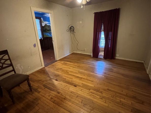 205 Caplin Street, Houston TX 77022