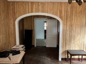 305 Eastwood Street, Houston TX 77011