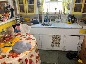 305 Eastwood Street, Houston TX 77011