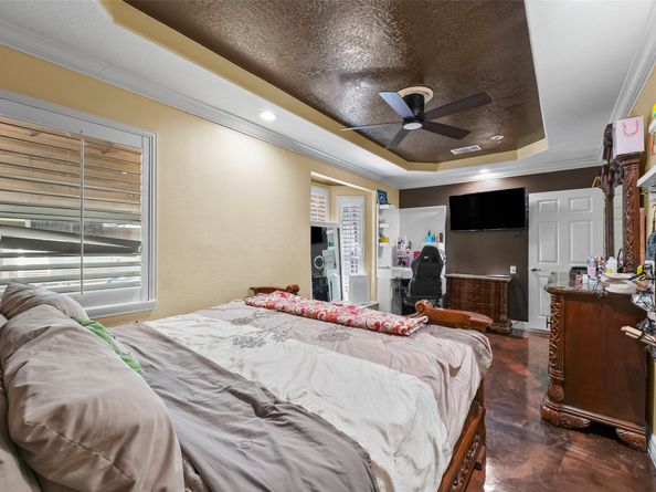 14906 Ashtex Drive, Houston TX 77396