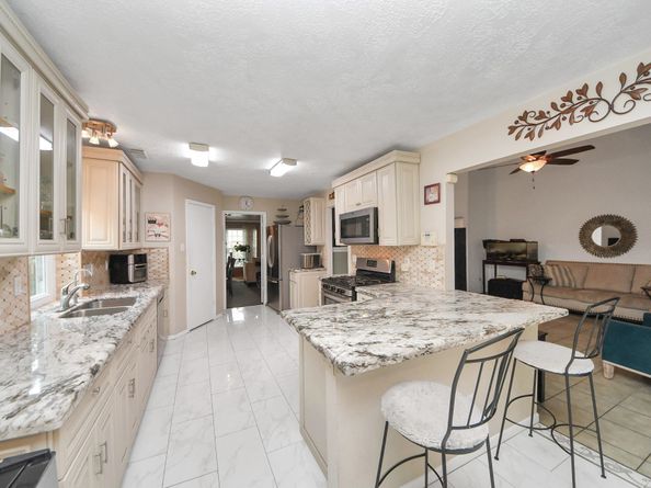 3927 Village Well Drive, Humble TX 77396