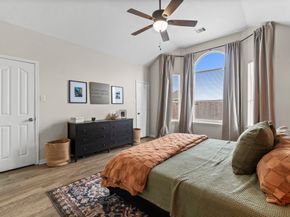 12102 Green Willow Falls Drive, Tomball TX 77375