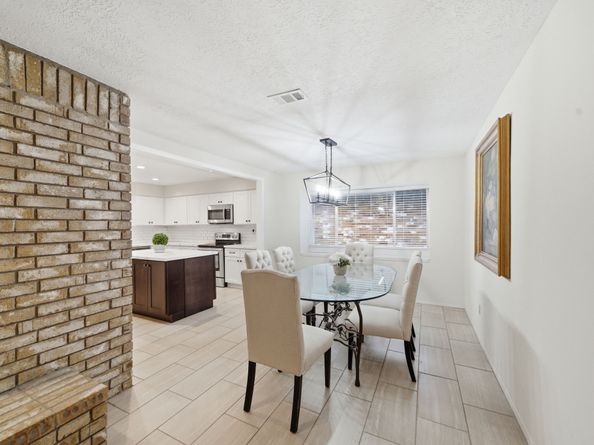 16918 Barkentine Lane, Friendswood TX 77546