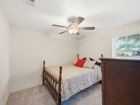 16918 Barkentine Lane, Friendswood TX 77546