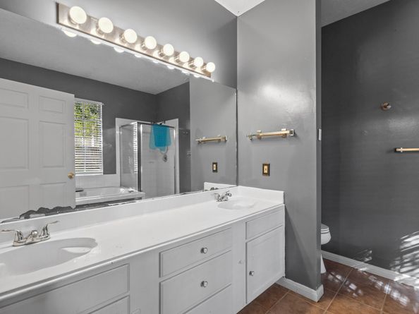 16023 Gladebrook Glen Lane, Houston TX 77095