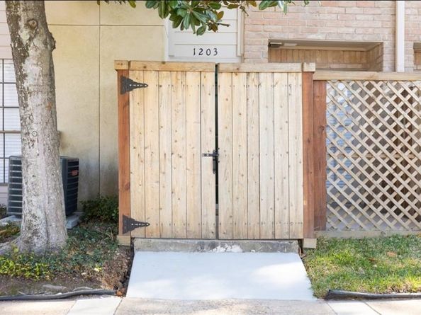 14600 Fonmeadow Dr 1203, Houston TX 77035