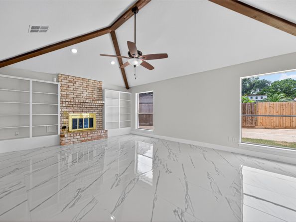 15934 Tumbling Rapids Drive, Houston TX 77084