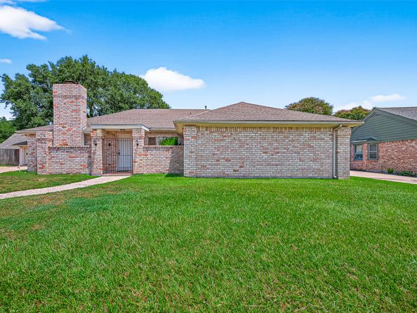 15934 Tumbling Rapids Drive, Houston TX 77084