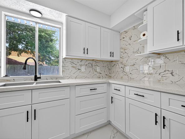 15934 Tumbling Rapids Drive, Houston TX 77084