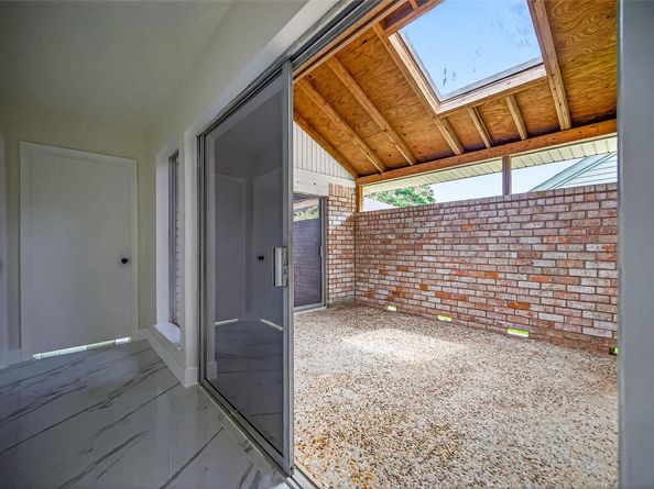 15934 Tumbling Rapids Drive, Houston TX 77084