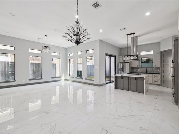 2319 Tuam Street, Houston TX 77004