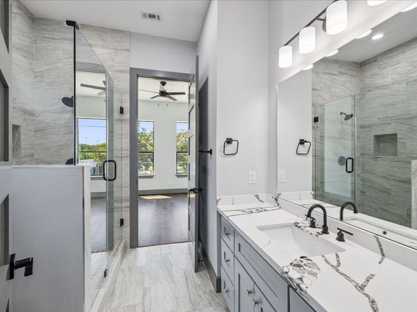 2319 Tuam Street, Houston TX 77004