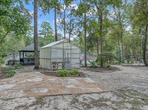 3272 Teas Nursery Road, Conroe TX 77304