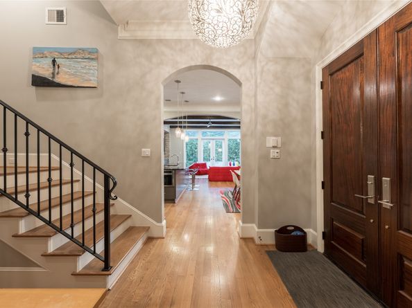 1944 Portsmouth Street, Houston TX 77098