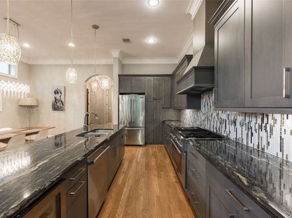 1944 Portsmouth Street, Houston TX 77098