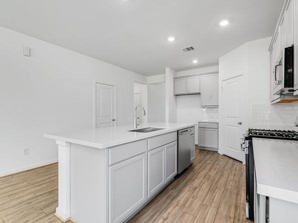 1127 Buffalo Run, Tomball TX 77375