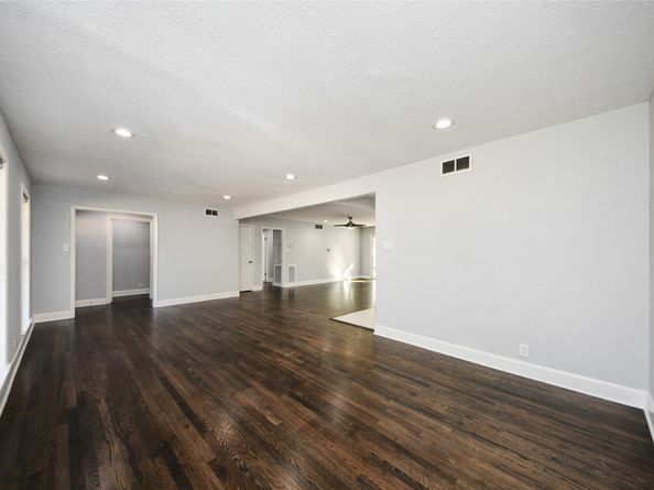 5605 Flack Drive, Houston TX 77081