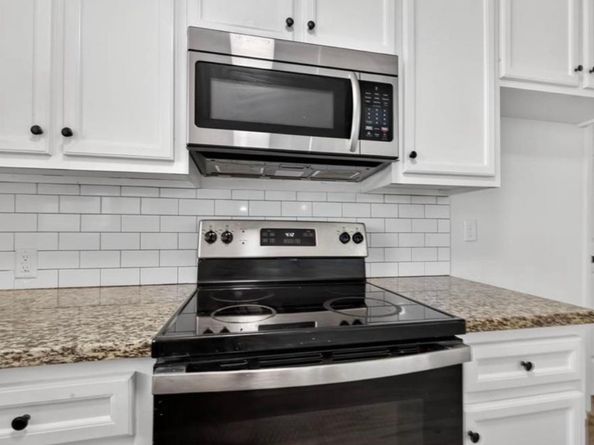 7023 Crestmont Street, Houston TX 77033