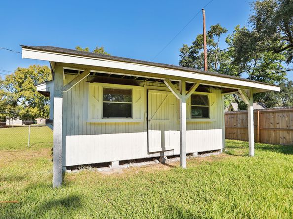 4130 Bethel Boulevard, Houston TX 77092