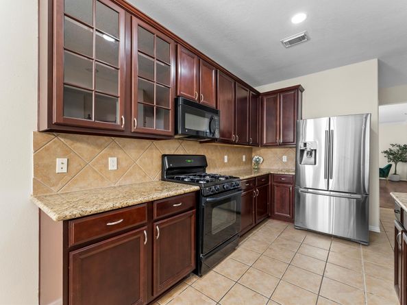 9406 Morley Lake Drive, Houston TX 77095