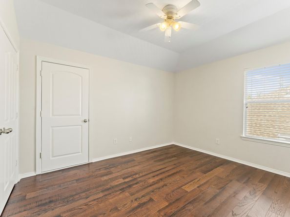 9406 Morley Lake Drive, Houston TX 77095