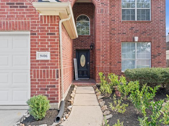 9406 Morley Lake Drive, Houston TX 77095