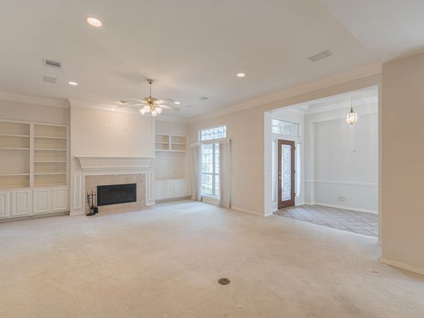 23 E Palmer Bend, The Woodlands TX 77381