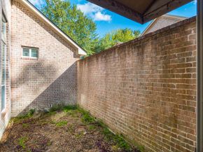 23 E Palmer Bend, The Woodlands TX 77381