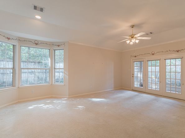 23 E Palmer Bend, The Woodlands TX 77381