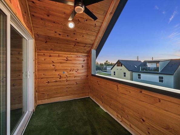 3902 Zina Way, Houston TX 77018