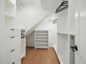 3902 Zina Way, Houston TX 77018