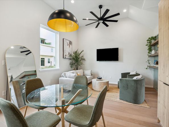 3902 Zina Way, Houston TX 77018