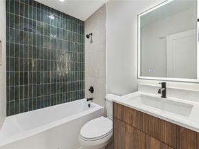 3902 Zina Way, Houston TX 77018