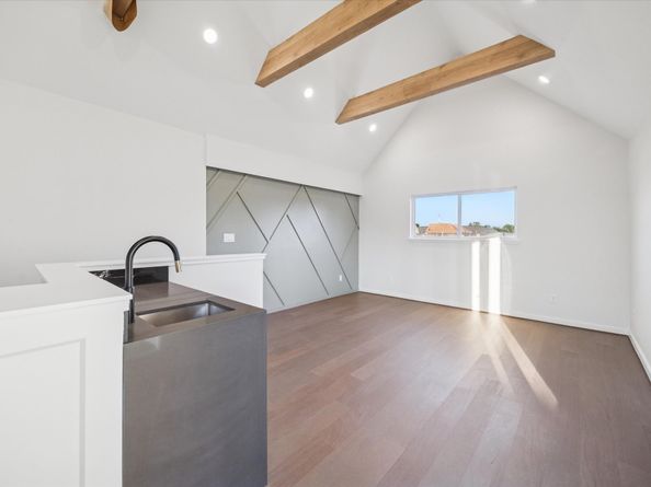 3902 Zina Way, Houston TX 77018