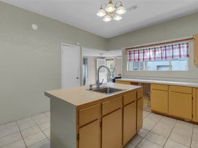 5140 Pease Street, Houston TX 77023