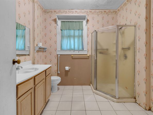 5140 Pease Street, Houston TX 77023