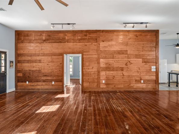 1619 Chapman Street, Houston TX 77009