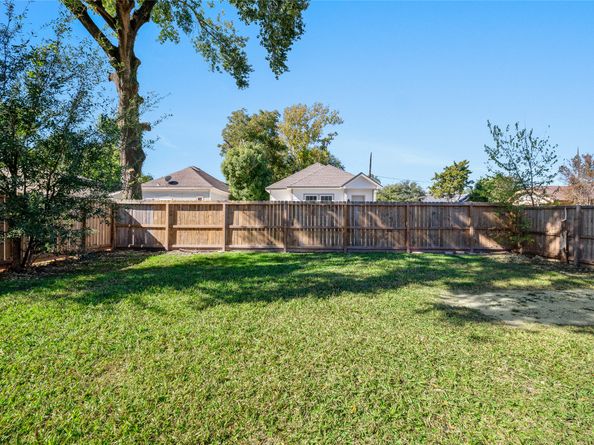 1619 Chapman Street, Houston TX 77009