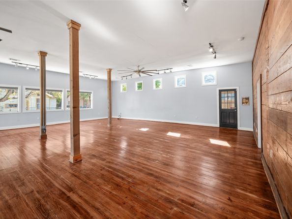 1619 Chapman Street, Houston TX 77009