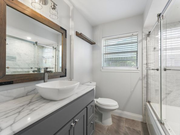 5907 Peg Street, Houston TX 77092