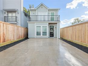 514 E 29th Street, Houston TX 77008