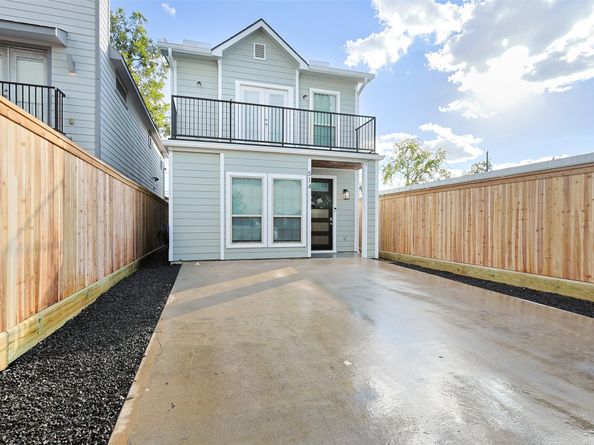 514 E 29th Street, Houston TX 77008